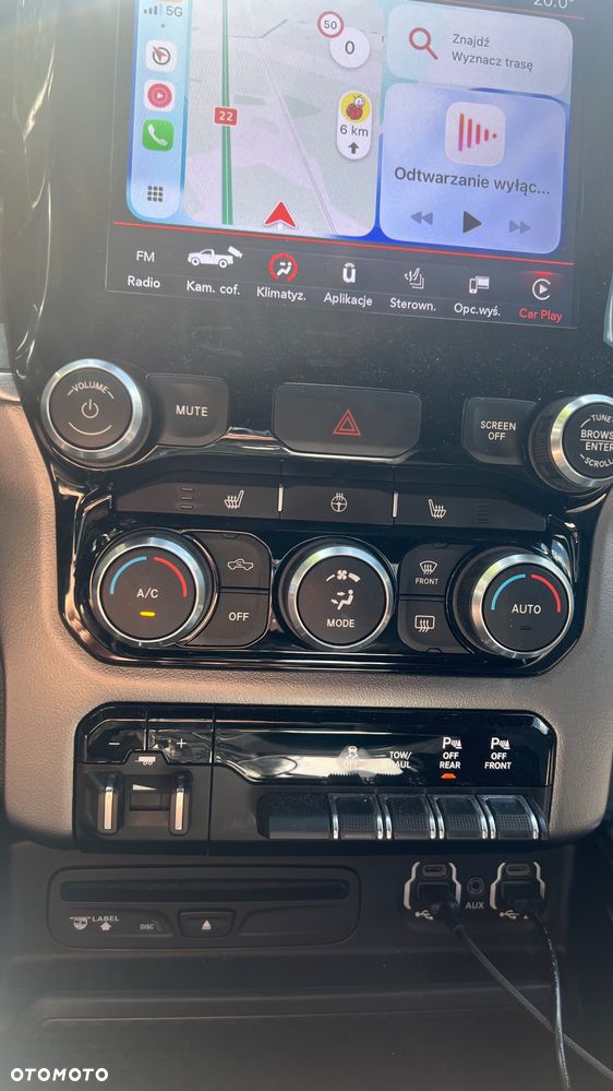 RAM 1500 Crew Cab Shortbed Bighorn - 22