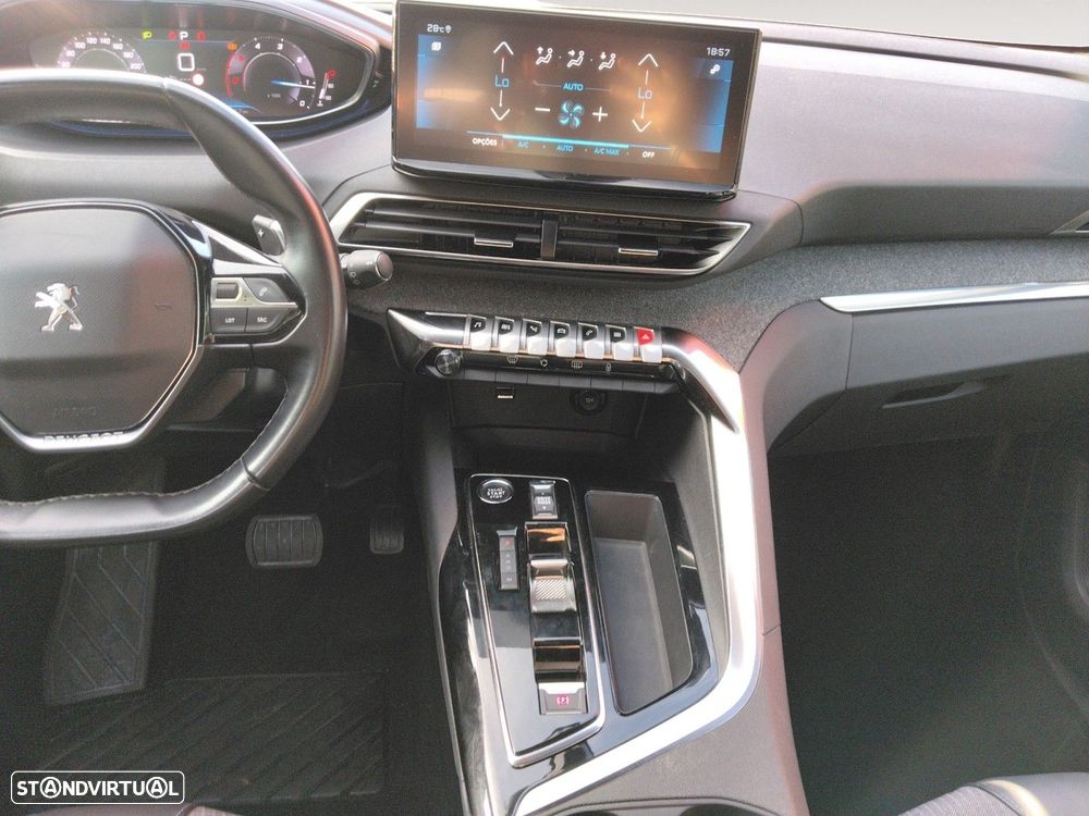 Peugeot 5008 1.5 BlueHDi Allure Pack EAT8 - 11
