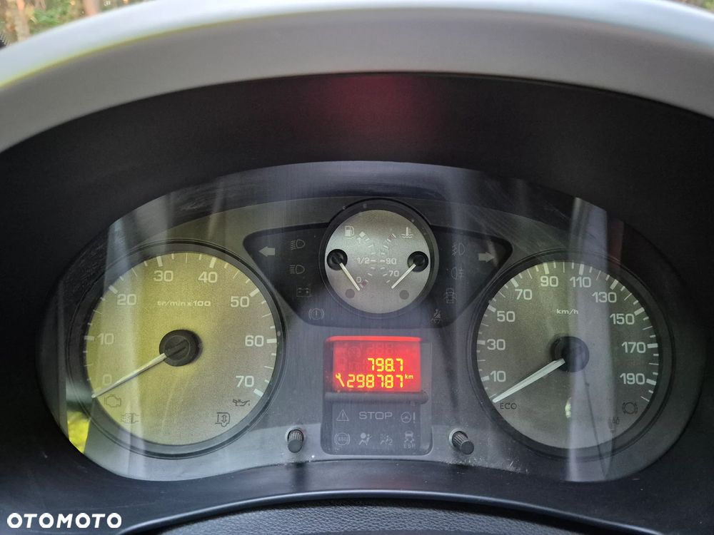 Peugeot Partner 1.6 HDi Business Line - 9