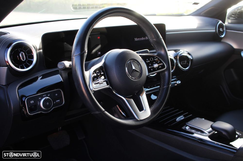 Mercedes-Benz CLA 180 d Shooting Brake Progressive Aut. - 9