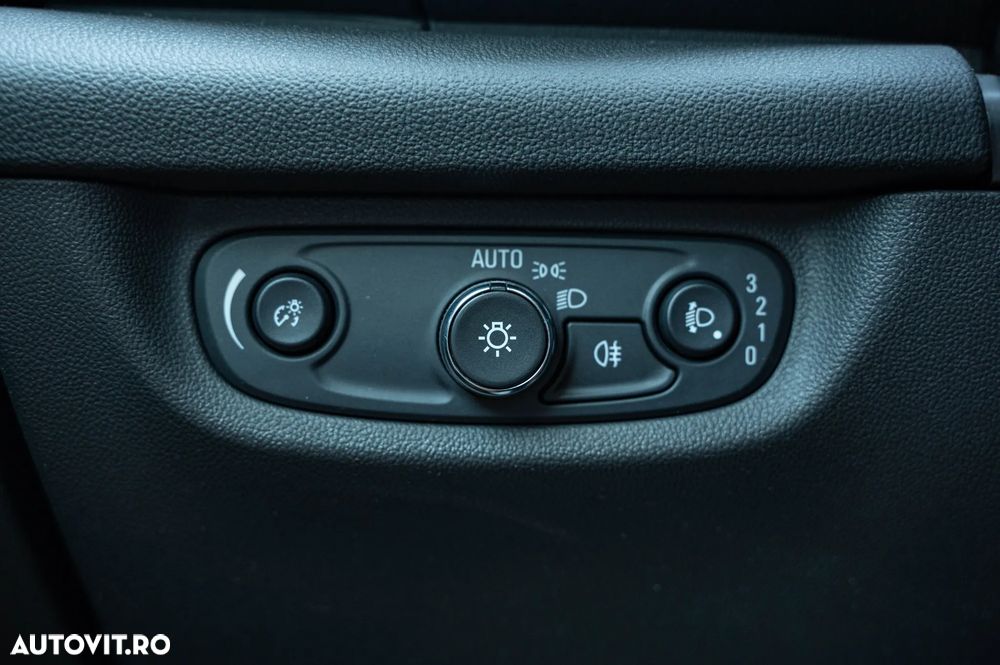 Opel Insignia 1.6 ECOTEC Edition - 23