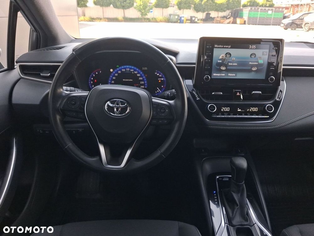 Toyota Corolla 1.8 Hybrid Comfort - 18