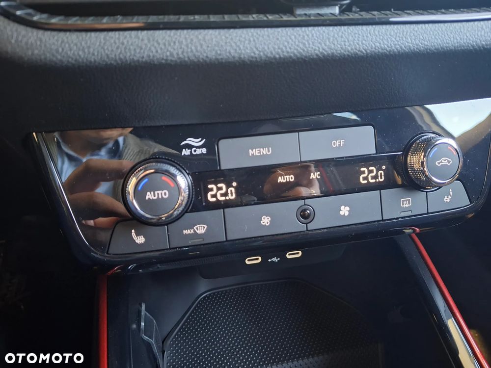 Skoda Fabia 1.0 TSI Monte Carlo DSG - 21