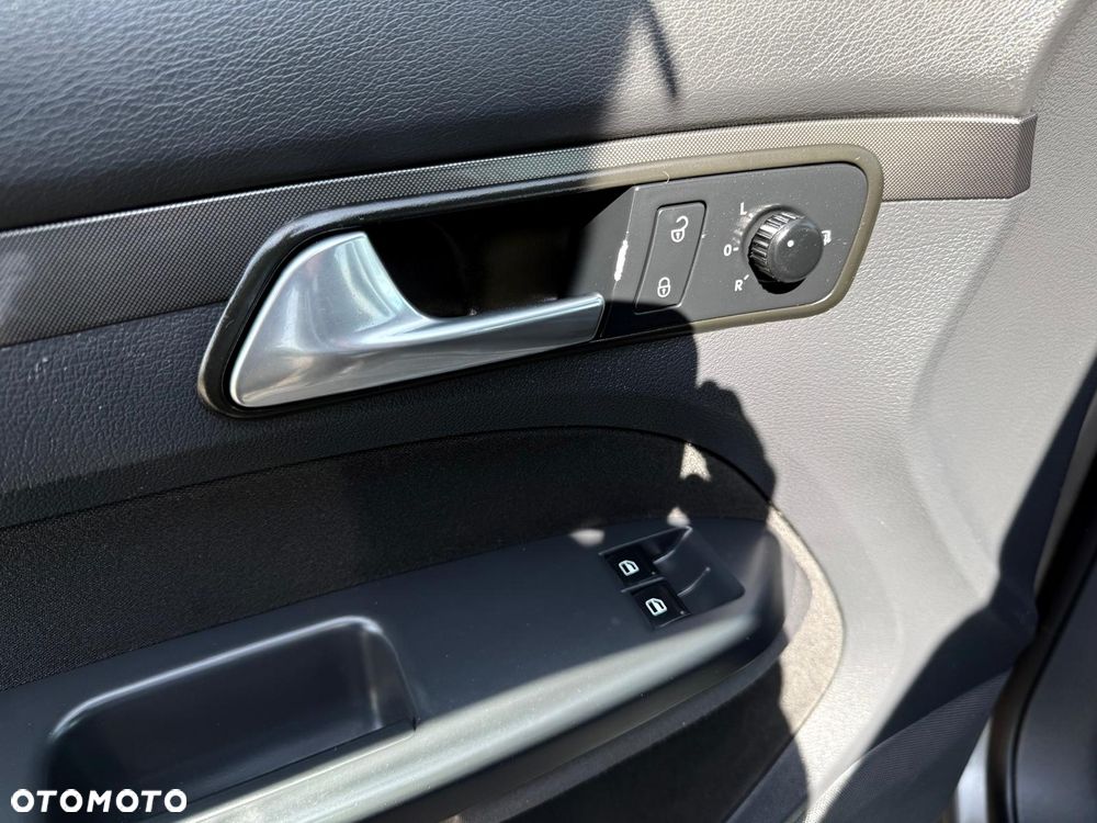 Volkswagen Touran 1.6 Freestyle - 18