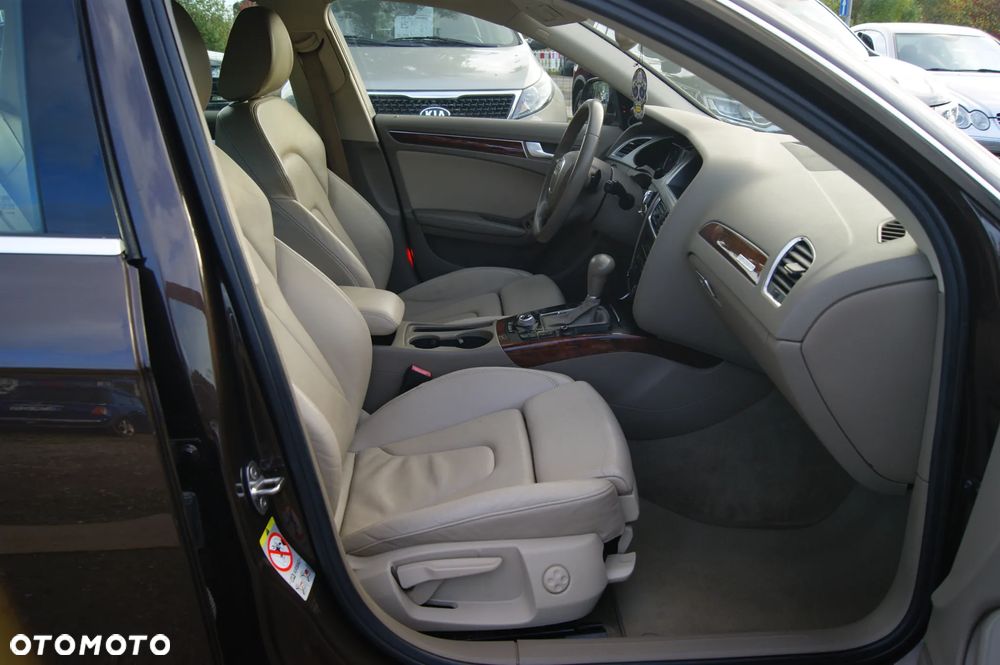 Audi A4 Avant 3.0 TDI DPF quattro S tronic Ambiente - 37