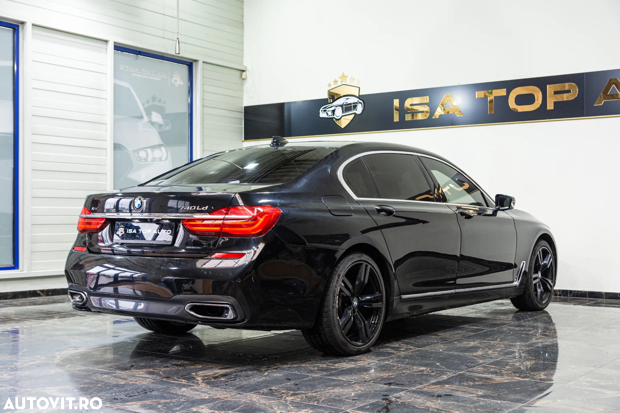 BMW Seria 7 740Ld xDrive - 37