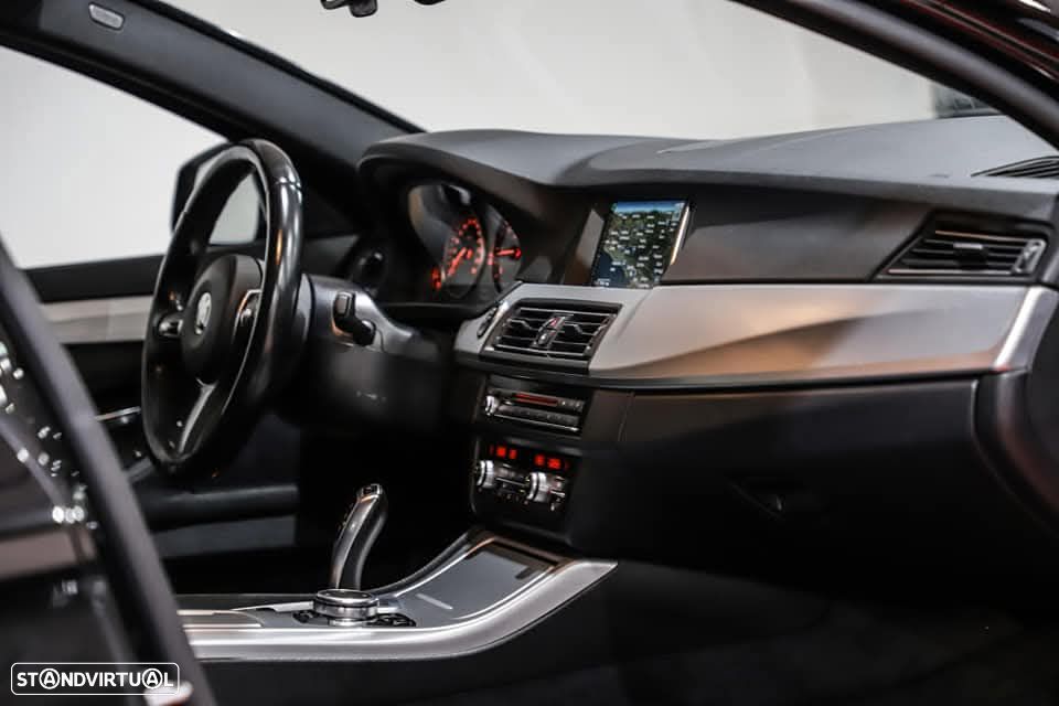 BMW 520 d Aut. M Sport Edition - 16