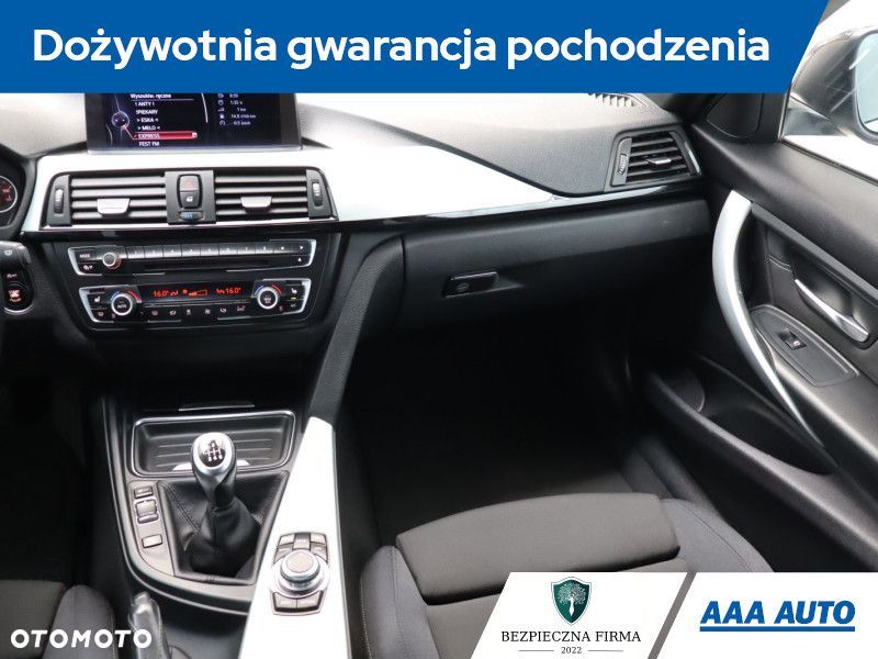 BMW Seria 3 - 10