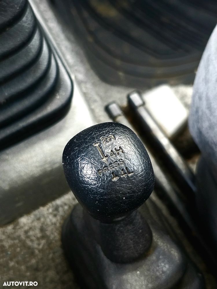Suzuki Jimny - 26