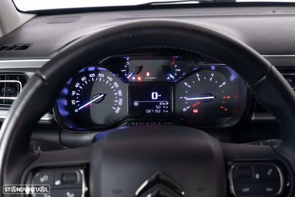 Citroën C3 1.2 PureTech Shine - 27