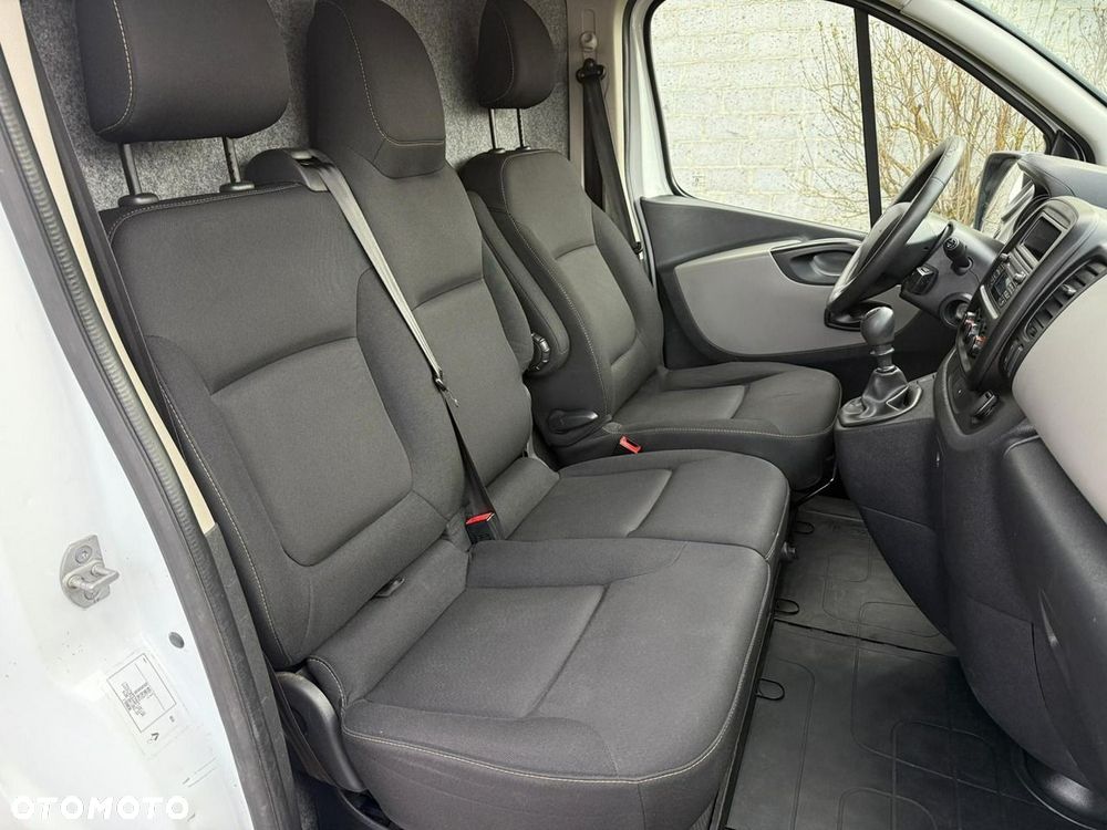 Renault Trafic - 10