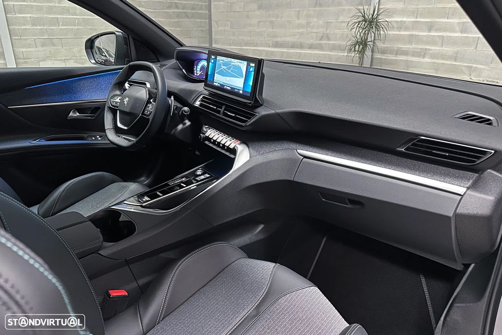 Peugeot 3008 1.6 Hybrid Allure e-EAT8 - 10