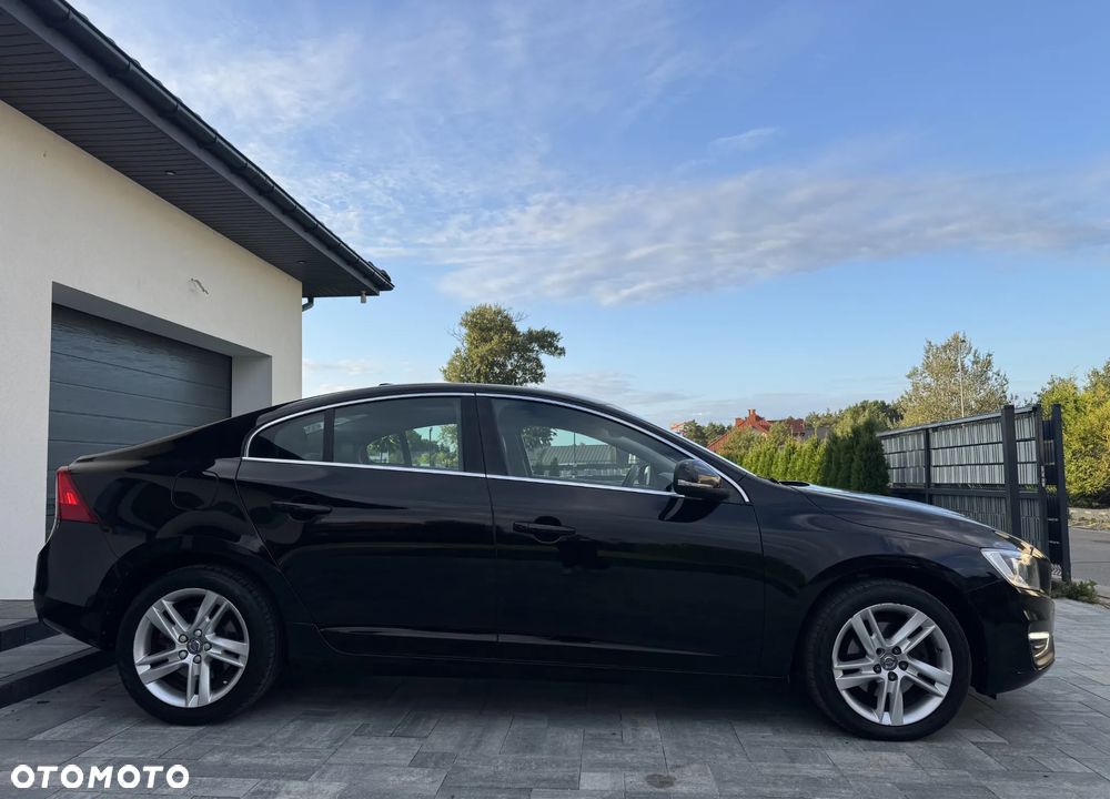 Volvo S60 D2 Summum - 6