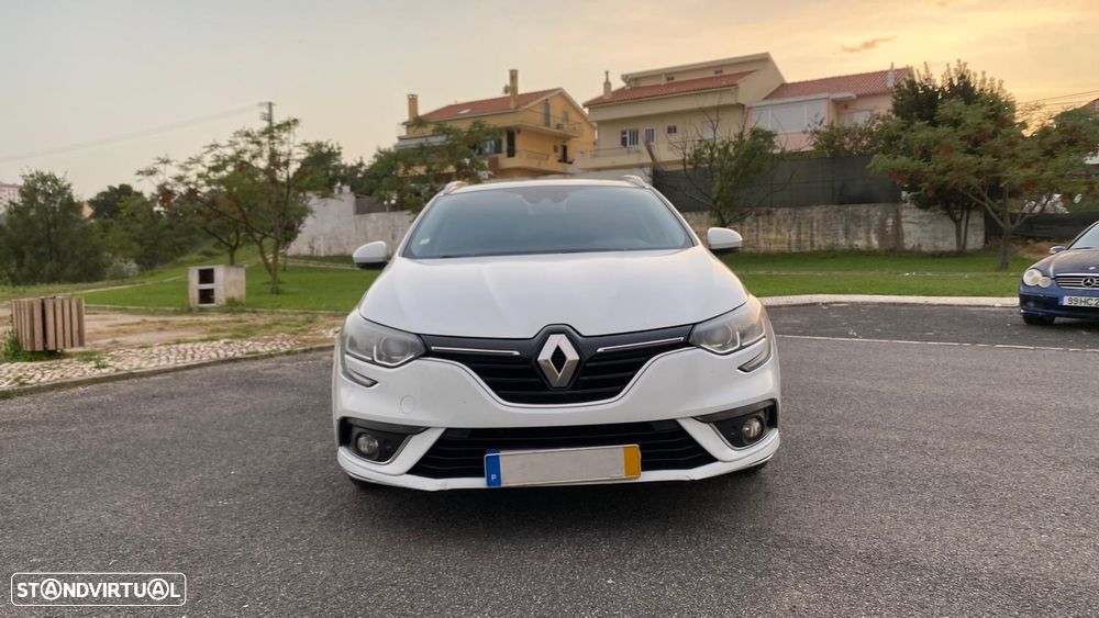 Renault Mégane 1.5 Blue dCi Techno EDC - 3