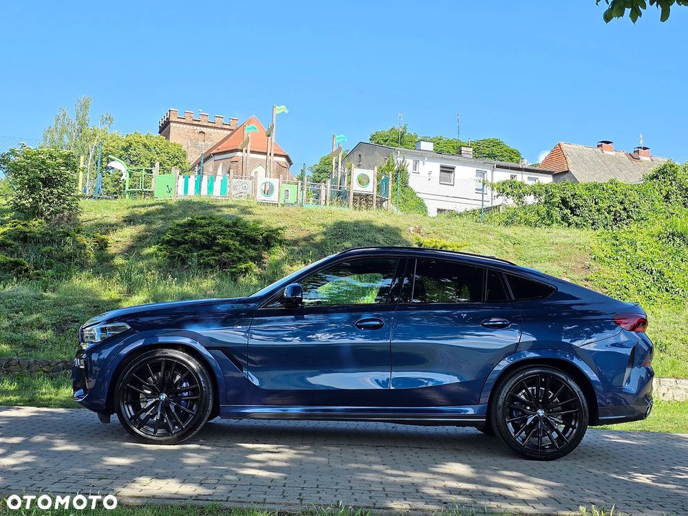 BMW X6 xDrive40d mHEV - 34