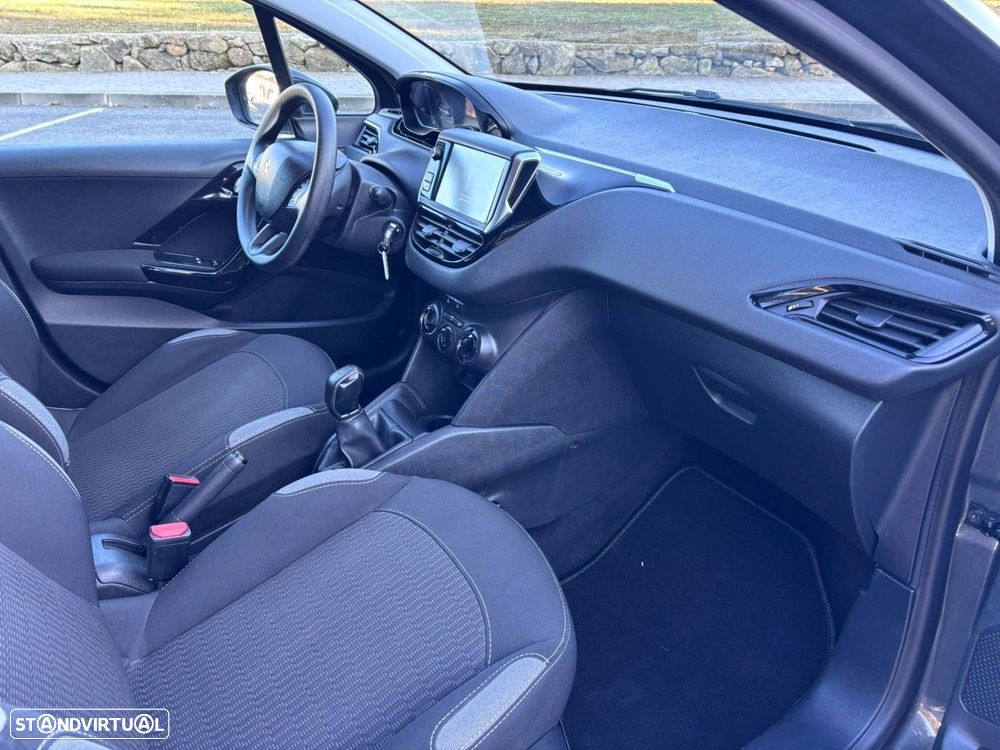 Peugeot 208 1.6 BlueHDi Allure - 9