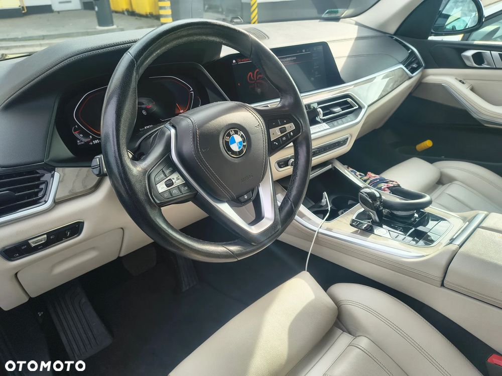 BMW X5 xDrive25d - 12