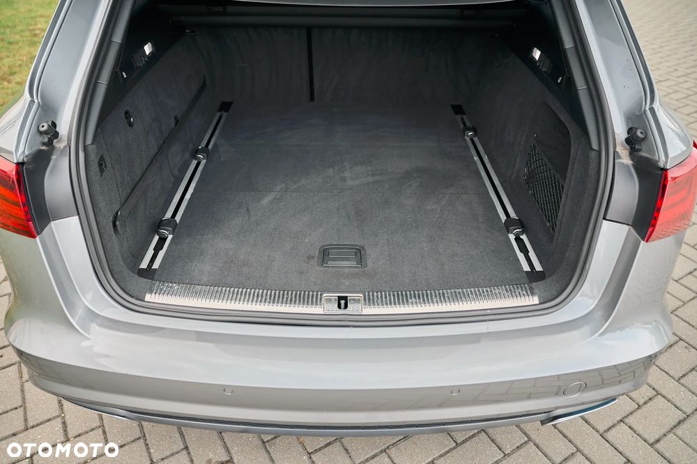 Audi A6 Avant - 16
