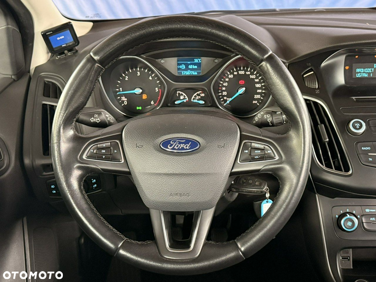 Ford Focus - 22