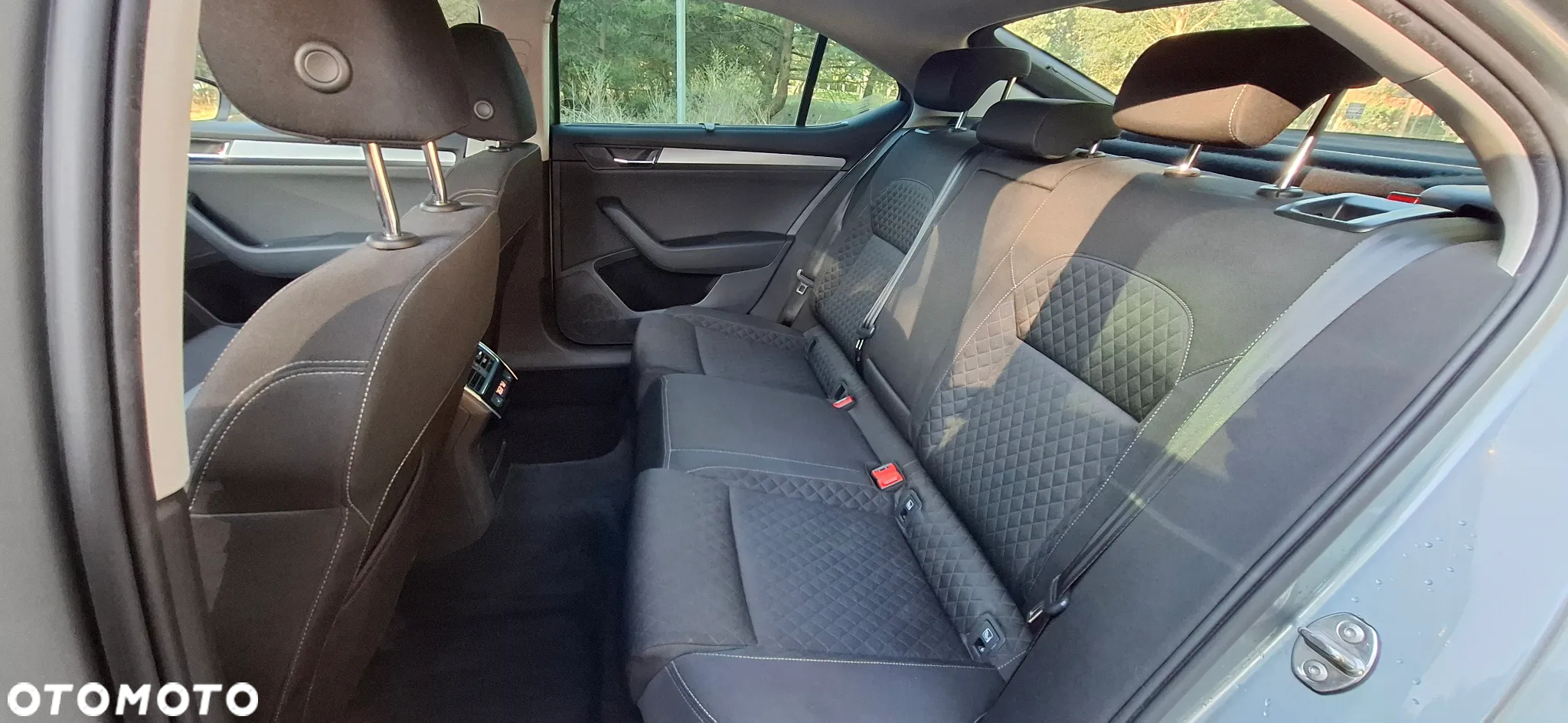 Skoda Superb 2.0 TDI Style - 19