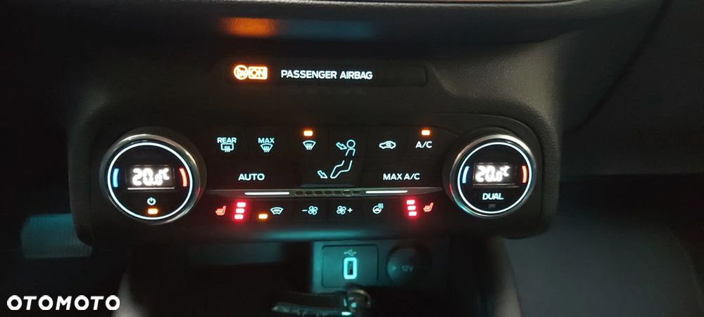 Ford Focus 1.5 EcoBlue Titanium - 18