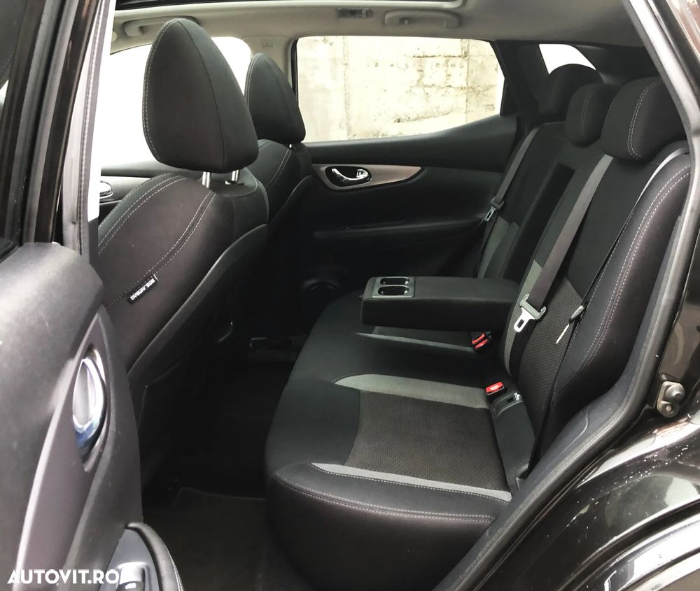 Nissan Qashqai 1.5 DCI TEKNA - 8