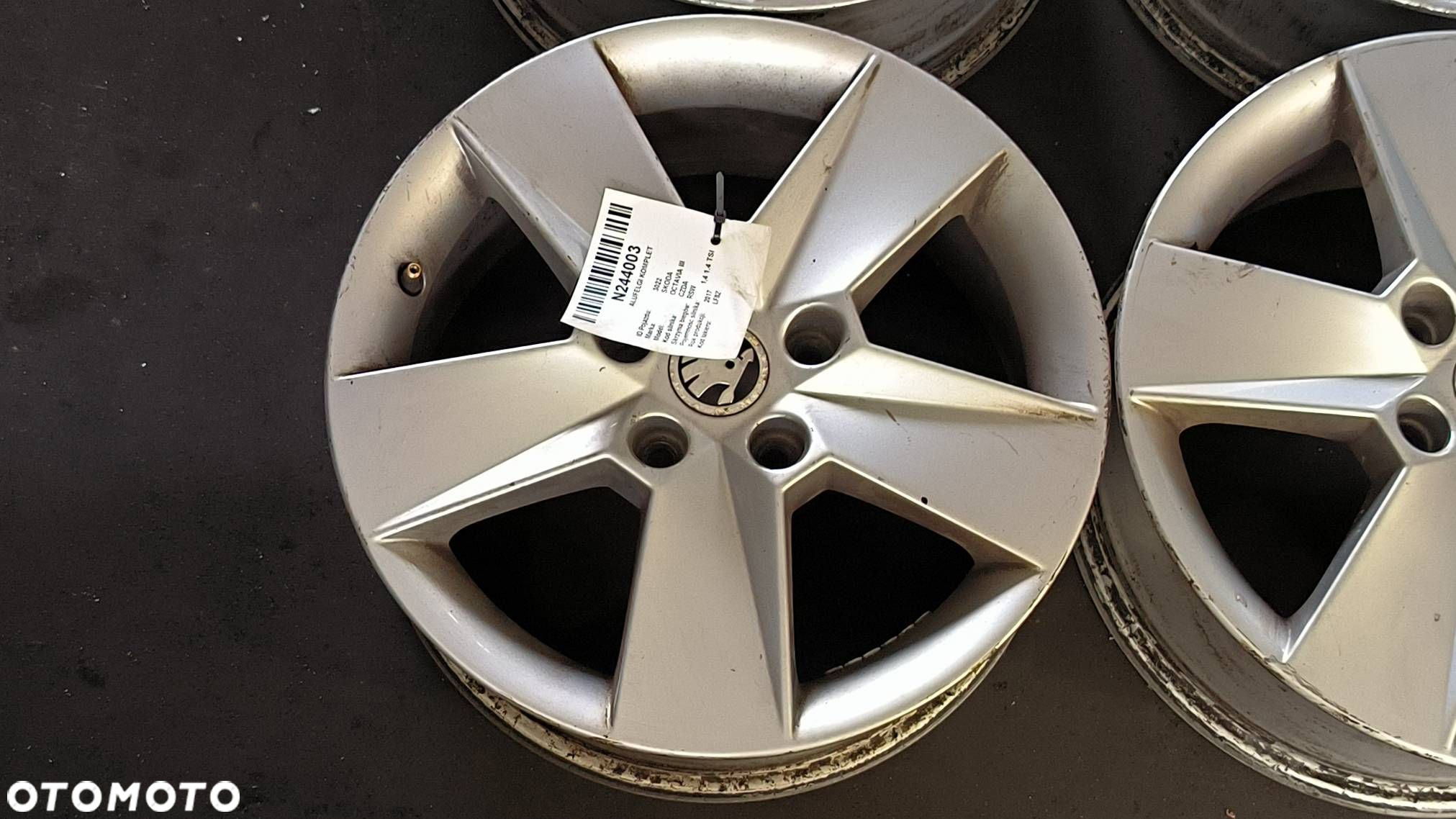 ALUFELGI KOMPLET SKODA OCTAVIA III 5E0601025H - 4
