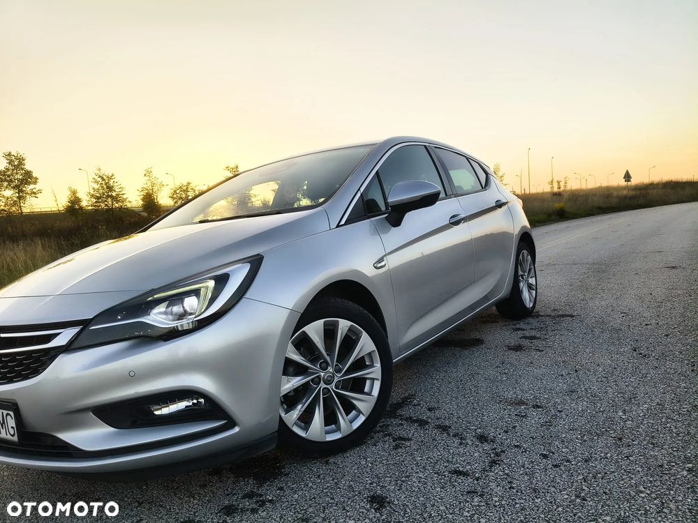 Opel Astra 1.6 CDTI Elite - 11