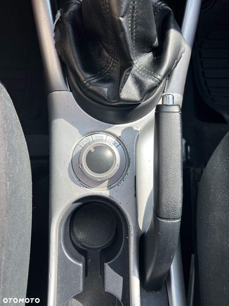 Mitsubishi Outlander - 22