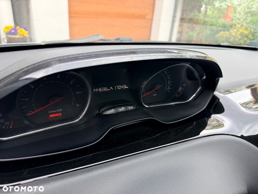 Peugeot 208 1.2 PureTech Active - 7