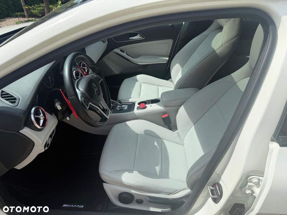 Mercedes-Benz Klasa A 45 AMG 4Matic AMG Speedshift 7G-DCT - 28