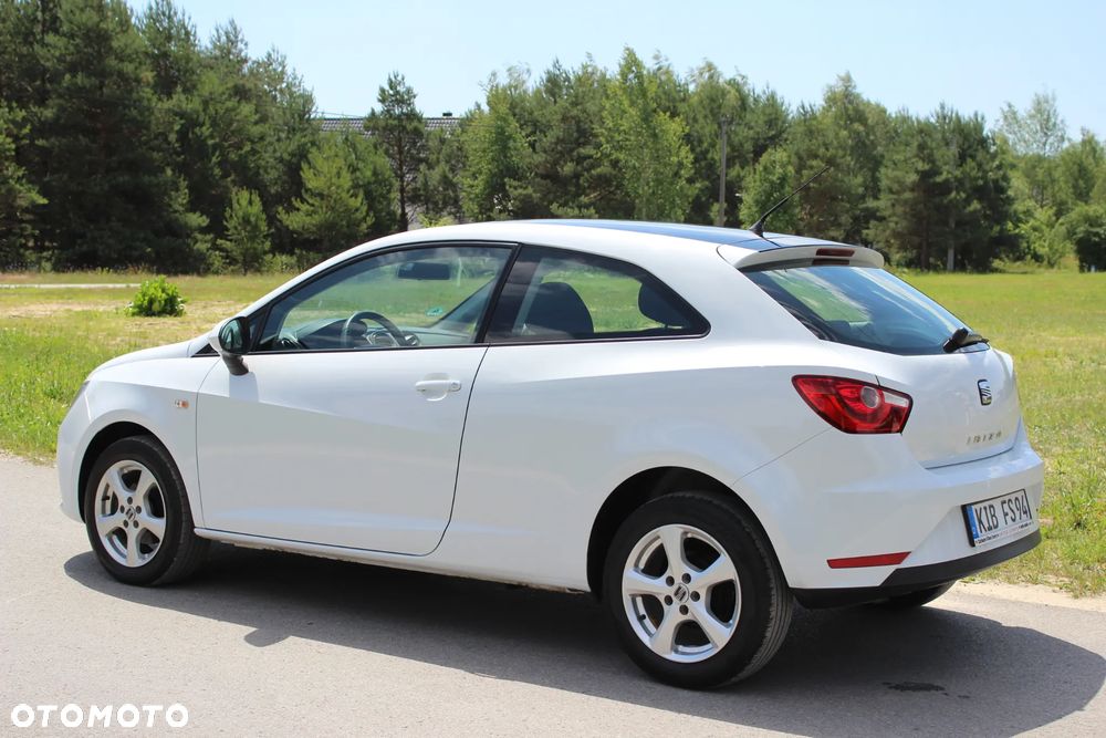 Seat Ibiza SC 1.4 16V Sport - 8