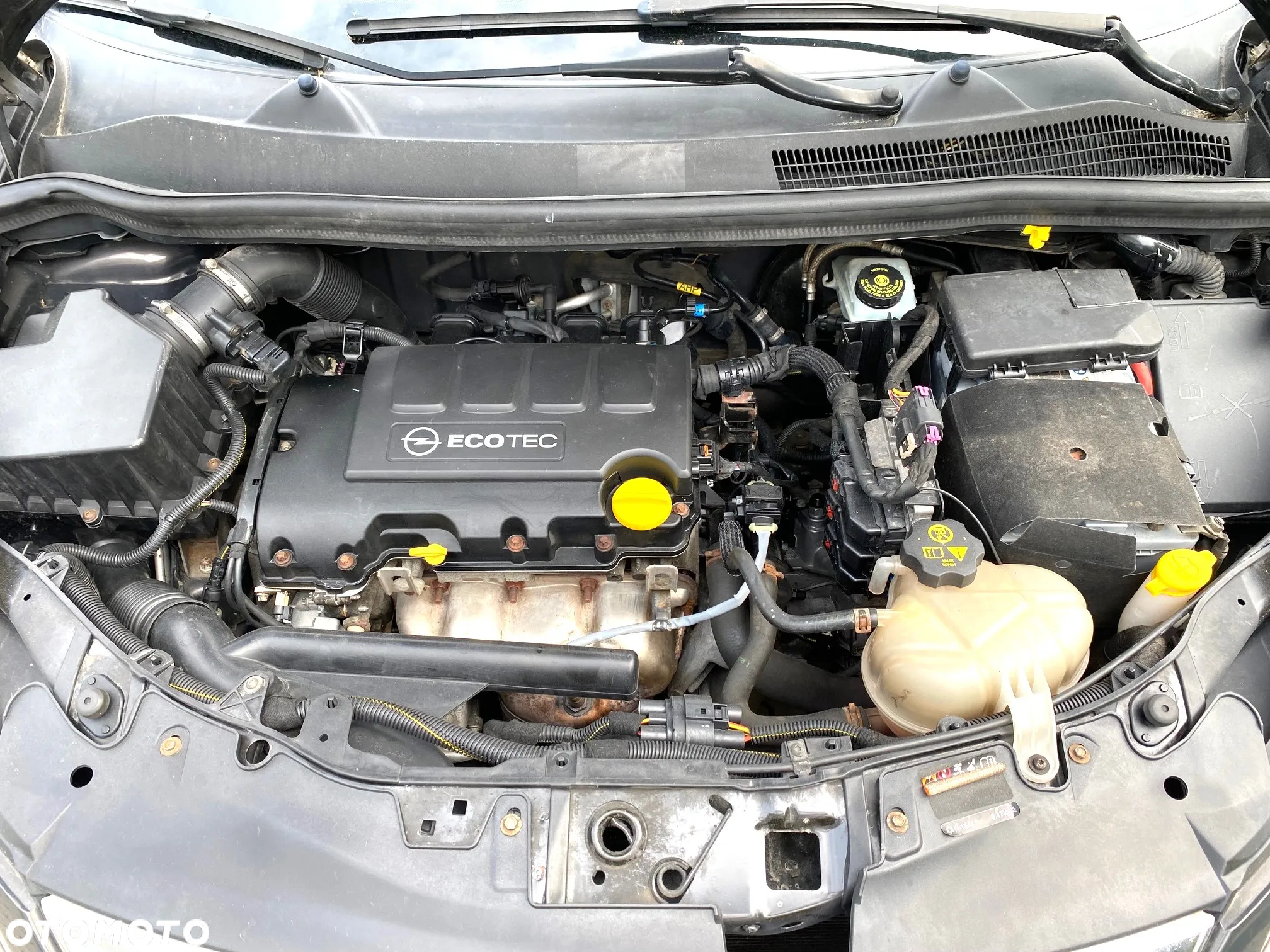 Opel Corsa 1.2 16V Cosmo - 15