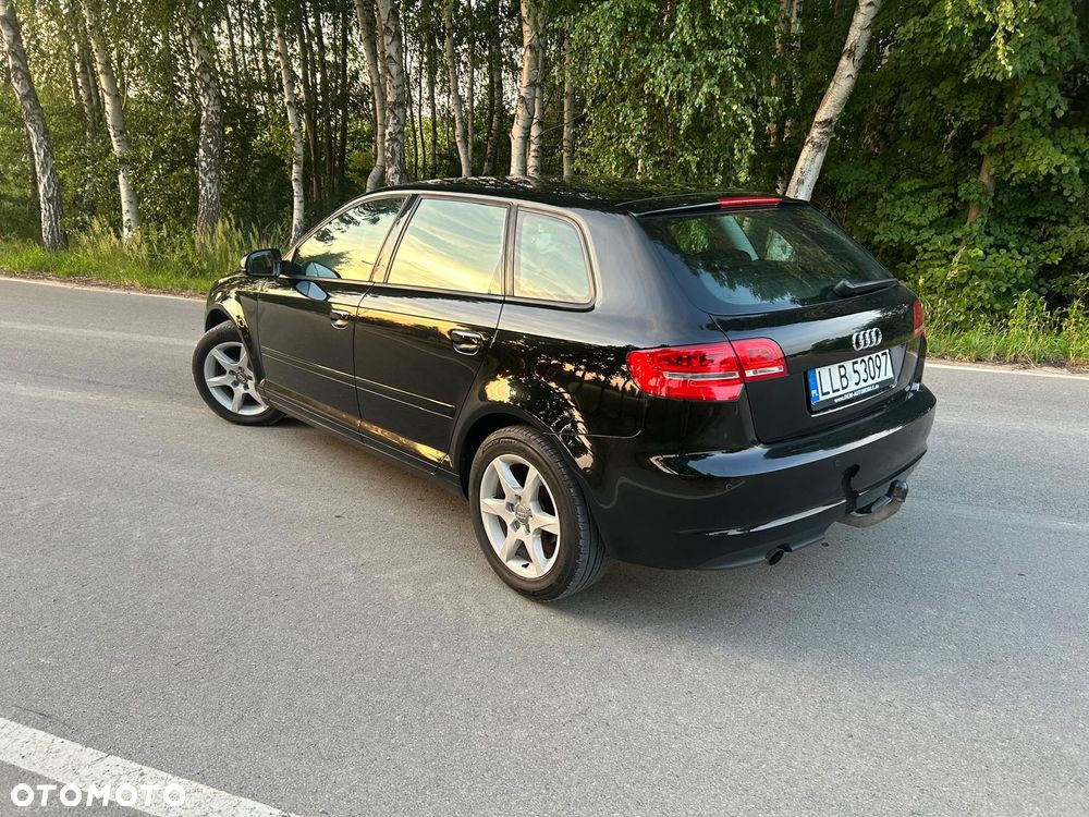 Audi A3 Sportback 2.0 TDI DPF Ambition - 3