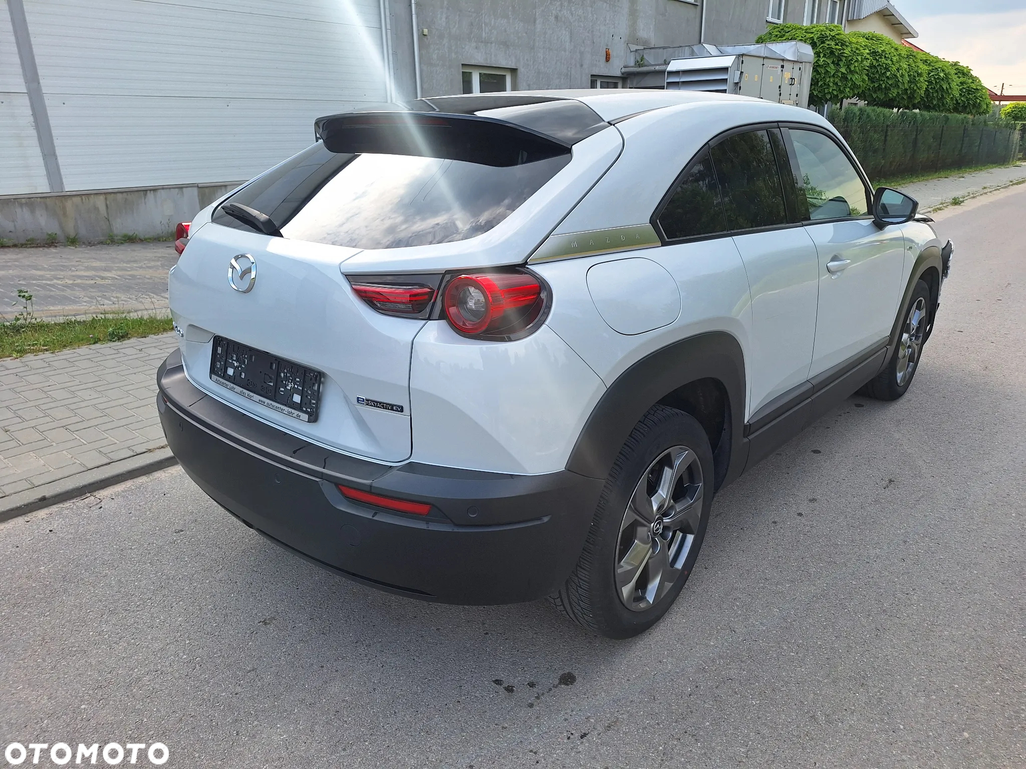 Mazda MX-30 - 25