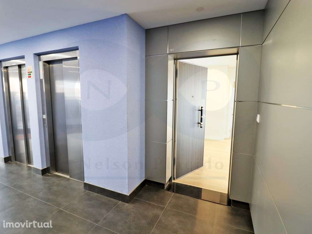 T4 CONSTRUÇÃO NOVA com terraço e garagem em Colinas do Cruzeiro - O... - Grande imagem: 2/56