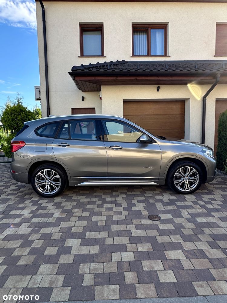 BMW X1 sDrive18d Sport - 10