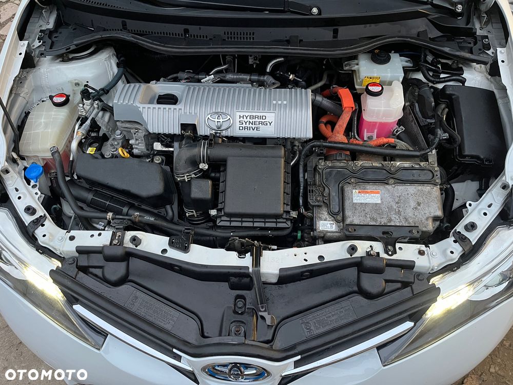 Toyota Auris 1.8 HSD Luna - 40