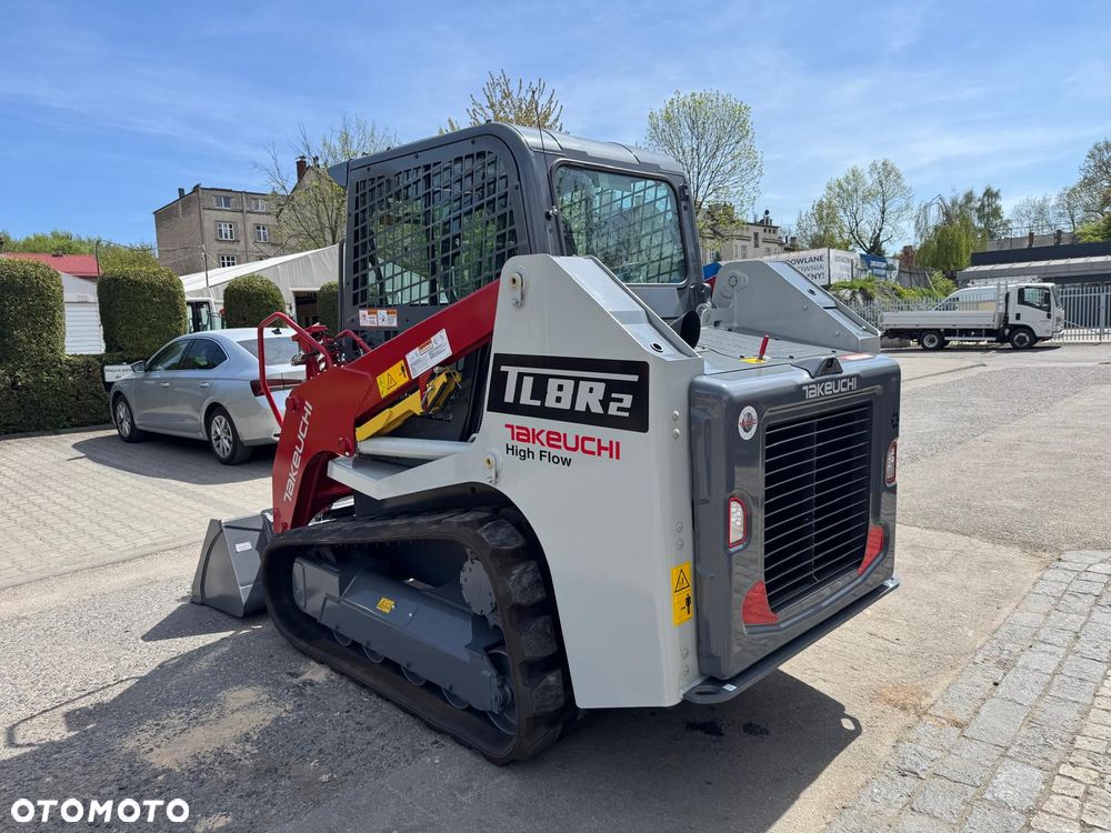Takeuchi TL8R2 High Flow - 5