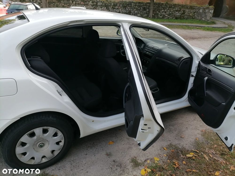 Skoda Octavia 1.4 TSI Active - 9