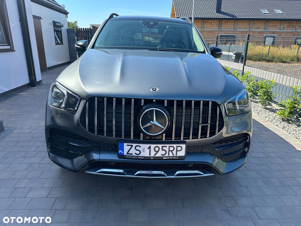 Mercedes-Benz GLE - 11