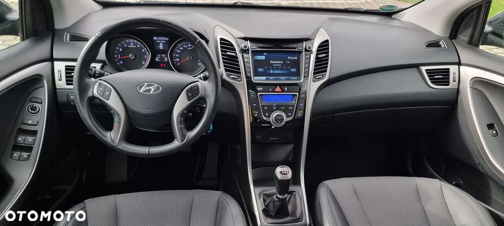 Hyundai i30 1.4 Edition Plus - 23