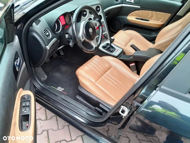 Alfa Romeo 159 1.9JTDM Distinctive - 6
