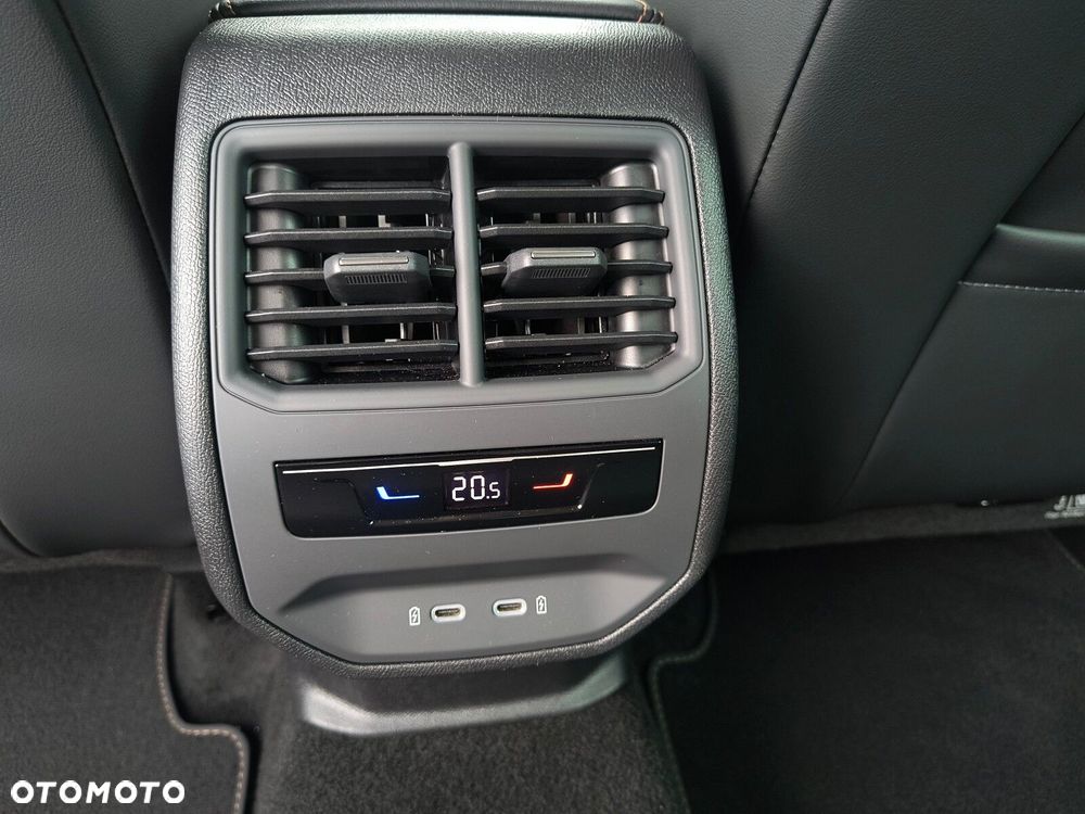 Cupra Formentor - 27
