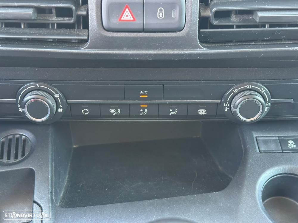 Citroën Berlingo 1.6 BlueHDI 3 LUG. Camara - IVA Dedutivel - 17