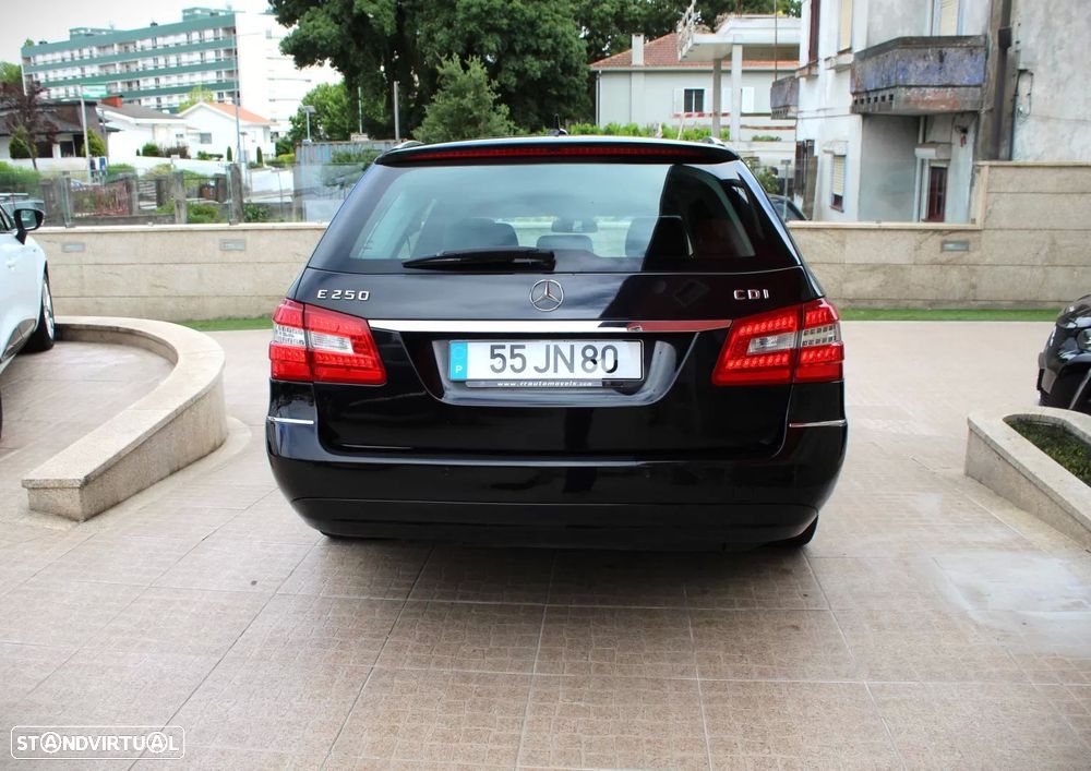 Mercedes-Benz E 250 BlueTEC Avantgarde - 6