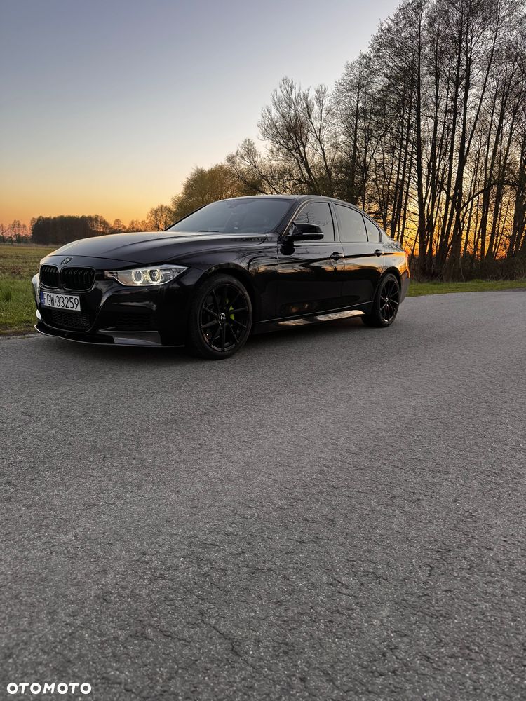 BMW Seria 3 335i Sport-Aut Sport Line - 3