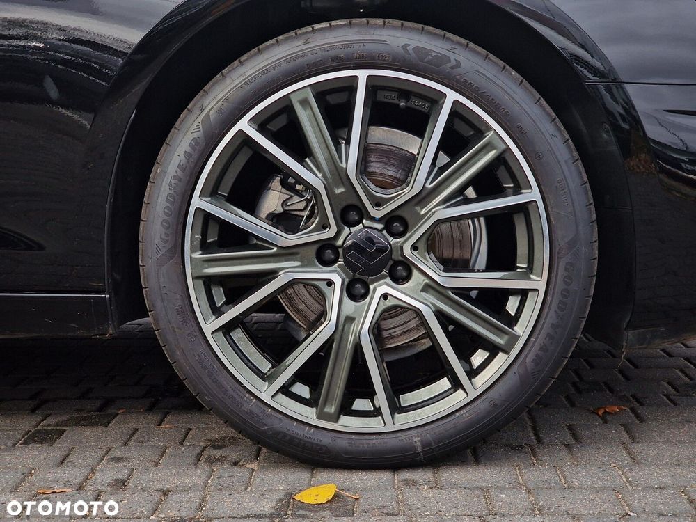 Audi A4 Limousine - 9