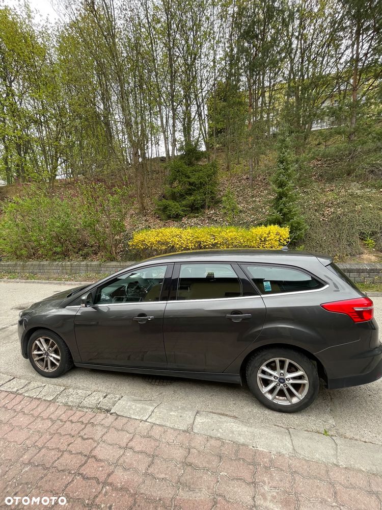 Ford Focus 1.5 TDCi Trend - 12