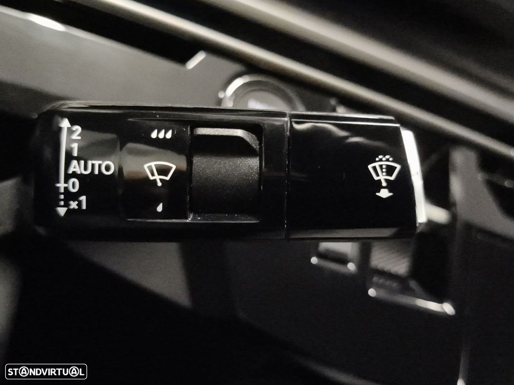 Peugeot 3008 Hybrid 145 e-DSC6 Allure - 20